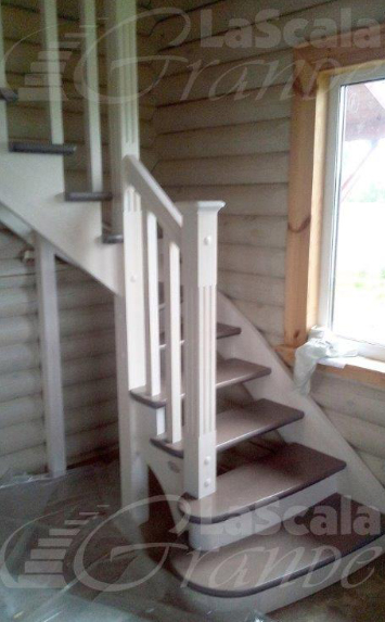 деревянная лестница в дом на второй этаж заказать в СПб